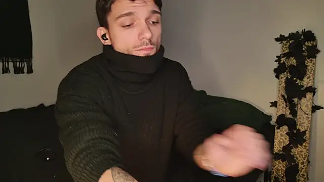 Snapshot of JackDesFeux chatting on 11-14-25, 07:29 JackDesFeux online show from 11-14-25, 07:29