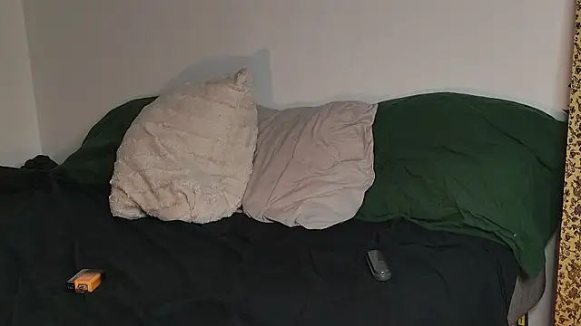 Snapshot of JackDesFeux chatting on 11-28-25, 11:46 JackDesFeux online show from 11-28-25, 11:46