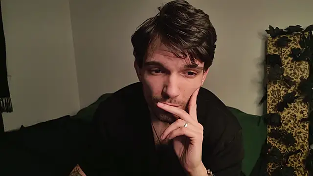 Snapshot of JackDesFeux chatting on 01-08-26, 05:10 JackDesFeux online show from 01-08-26, 05:10