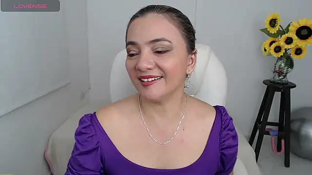 ana milf online show from 10-13-25, 12:49