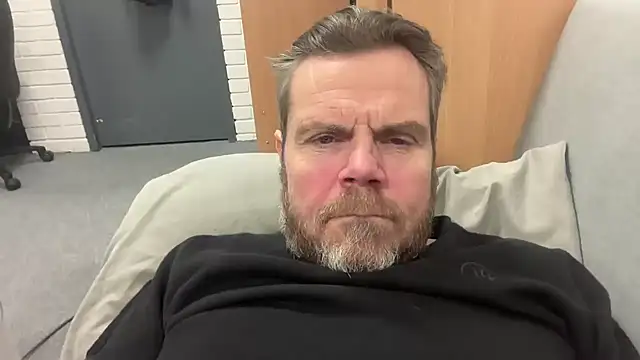 Snapshot of toptugger chatting on 01-30-25, 12:50 toptugger online show from 01-30-25, 12:50