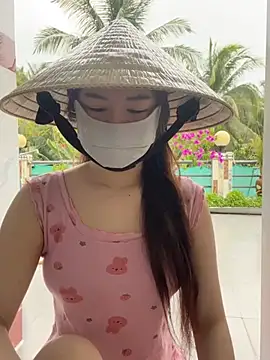 BabyThree  online show from 03-05-25, 09:05