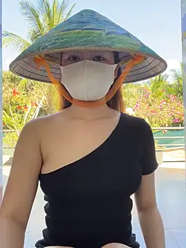 BabyThree  online show from 03-22-26, 08:40