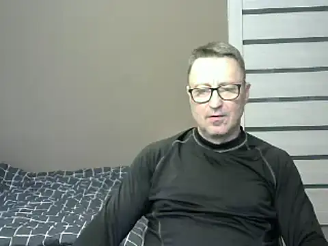 Snapshot of HarrySnake chatting on 02-07-25, 10:50 HarrySnake online show from 02-07-25, 10:50