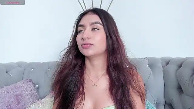 Zayda 1 online show from 02-06-25, 07:18