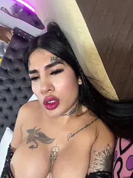 saragill323 online show from 03-05-25, 02:46