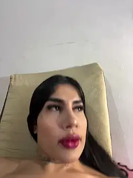 saragill323 online show from 03-12-25, 07:49