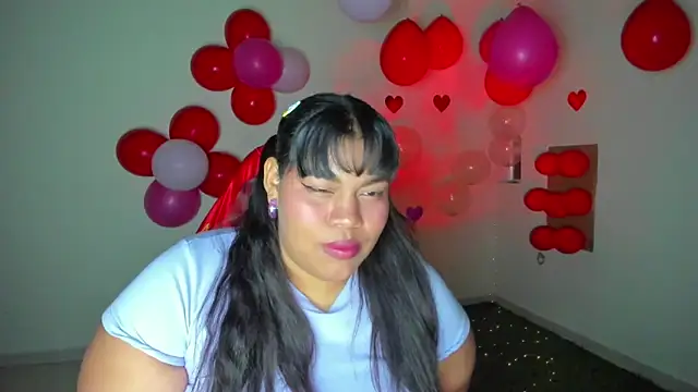 Snapshot of chanel_hot_001 chatting on 02-06-26, 03:33 chanel hot 001 online show from 02-06-26, 03:33