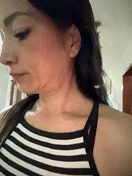 Yulia sx online show from 04-16-26, 10:23