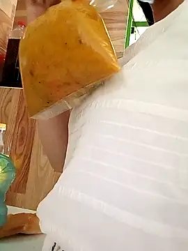 NgocQuyen2K online show from 03-04-25, 05:32