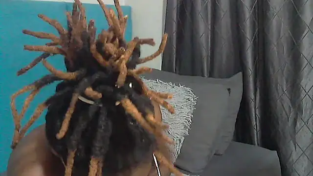 Snapshot of Mochabae chatting on 03-09-25, 04:27 Mochabae online show from 03-09-25, 04:27