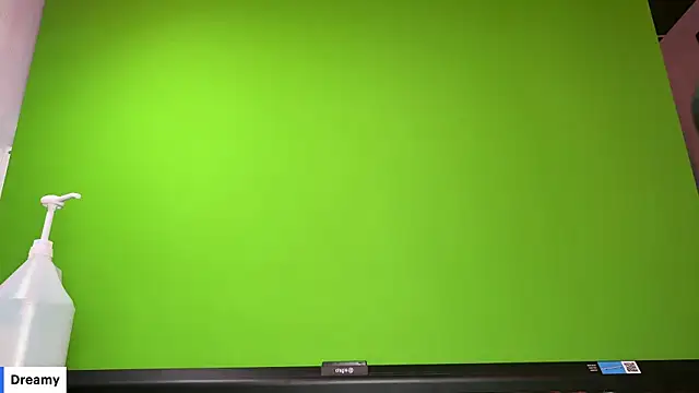 Snapshot of Theonlydreamybull chatting on 02-05-25, 03:23 Theonlydreamybull online show from 02-05-25, 03:23