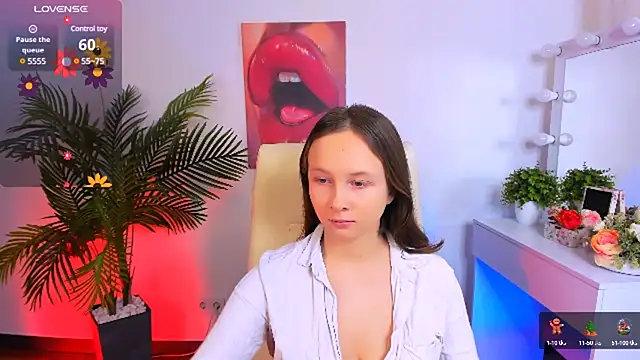 Snapshot of Ketrin_n_ chatting on 02-07-25, 06:35 Ketrin n online show from 02-07-25, 06:35