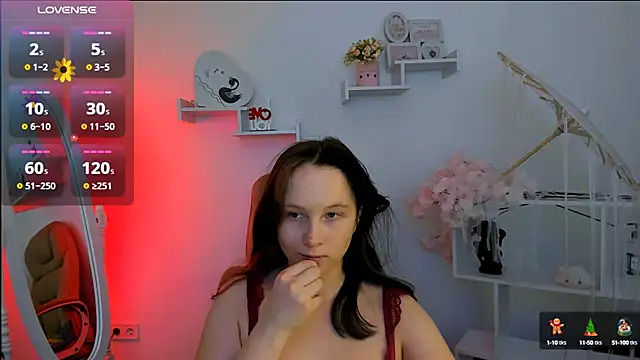 Snapshot of Ketrin_n_ chatting on 02-26-25, 12:47 Ketrin n online show from 02-26-25, 12:47