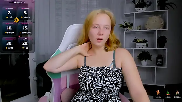 Snapshot of Ketrin_n_ chatting on 11-24-25, 06:02 Ketrin n online show from 11-24-25, 06:02