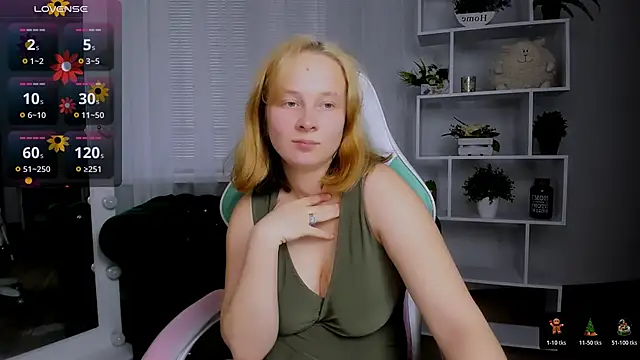 Snapshot of Ketrin_n_ chatting on 12-01-25, 06:07 Ketrin n online show from 12-01-25, 06:07