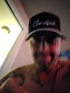 LongandEasy77 online show from 11-17-25, 06:57