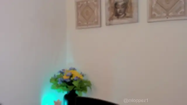 mariana lopez1 online show from 03-16-25, 08:43