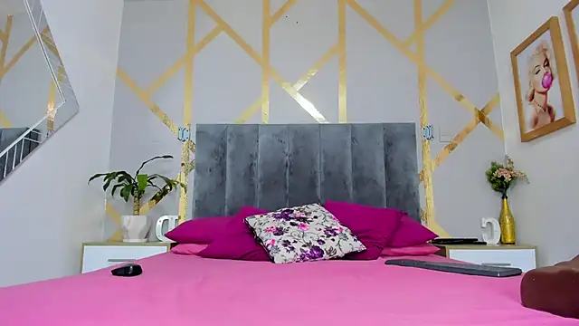 Danna Reyees online show from 09-09-25, 12:05