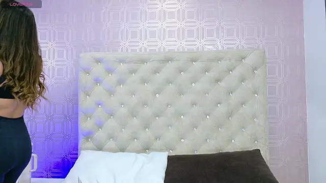 Sara Desire online show from 09-09-25, 12:15