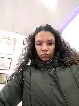 Snapshot of rebekka_simpson chatting on 02-21-25, 05:20 rebekka simpson online show from 02-21-25, 05:20