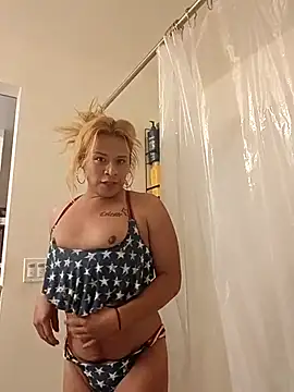 allissonw13 online show from 03-25-26, 06:52