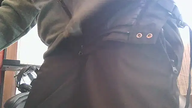 Snapshot of swuosh chatting on 01-18-26, 02:54 swuosh online show from 01-18-26, 02:54