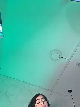 Snapshot of SOPHICARTERS chatting on 12-20-25, 12:01 SOPHICARTERS online show from 12-20-25, 12:01