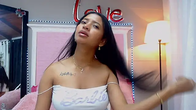 Snapshot of JessyZoe chatting on 03-09-25, 11:58 JessyZoe online show from 03-09-25, 11:58