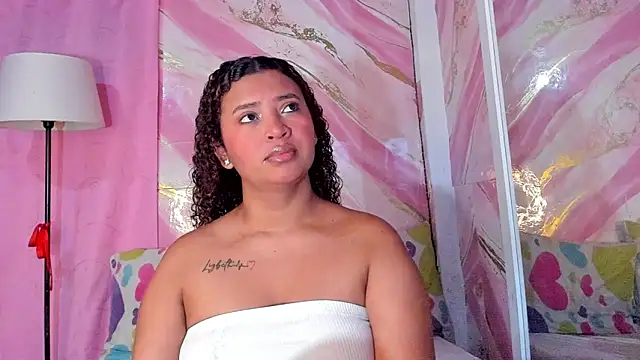 JessyZoe online show from 04-18-26, 07:56