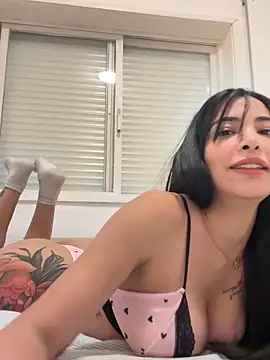 Snapshot of 666THE_AraB__LaTiinaz chatting on 12-17-25, 08:48 666THE AraB LaTiinaz online show from 12-17-25, 08:48