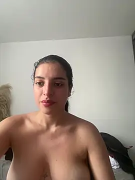 Snapshot of dakota_le chatting on 07-14-26, 09:20 dakota le online show from 07-14-26, 09:20