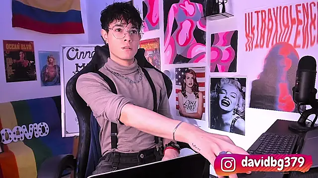 cinnamon boyxxx online show from 03-09-25, 01:56