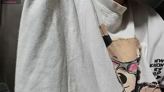 Snapshot of SexxyMeriem chatting on 02-04-25, 06:17 SexxyMeriem online show from 02-04-25, 06:17