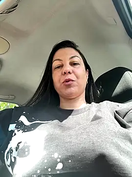 Snapshot of SexxyMeriem chatting on 09-23-25, 10:40 SexxyMeriem online show from 09-23-25, 10:40