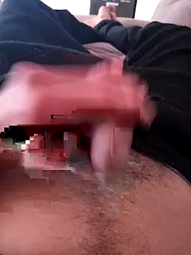 Snapshot of Din0071 chatting on 11-12-25, 04:29 Din0071 online show from 11-12-25, 04:29