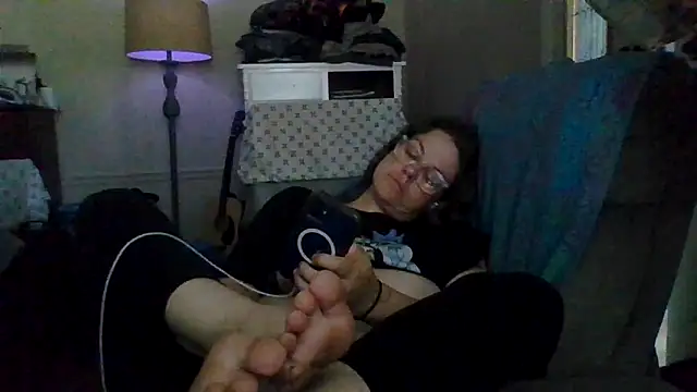 velvetta  online show from 09-12-25, 03:23