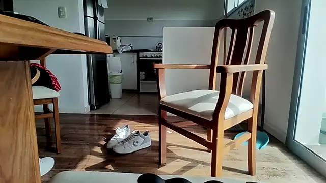 nicolaaaaas online show from 03-04-25, 01:06