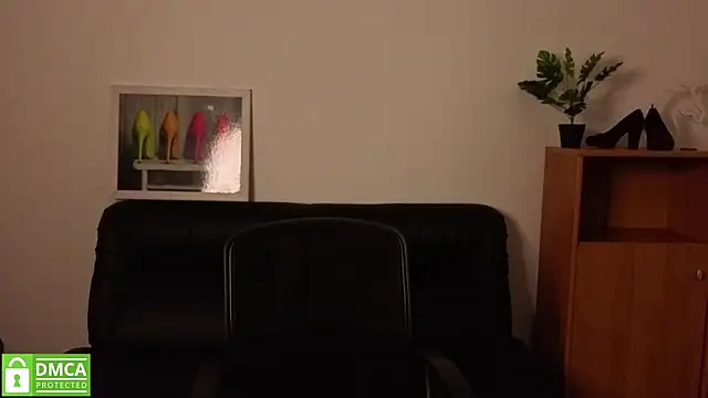 Snapshot of annakillianox chatting on 05-05-26, 05:26 annakillianox online show from 05-05-26, 05:26