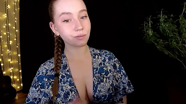 Snapshot of SindiWatsoon chatting on 09-21-25, 12:07 SindiWatsoon online show from 09-21-25, 12:07