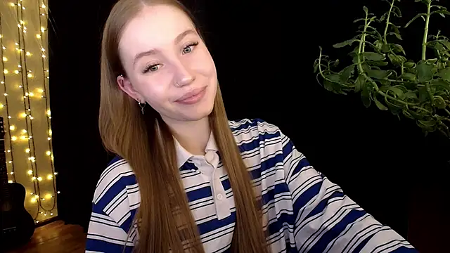 Snapshot of SindiWatsoon chatting on 10-07-25, 11:29 SindiWatsoon online show from 10-07-25, 11:29