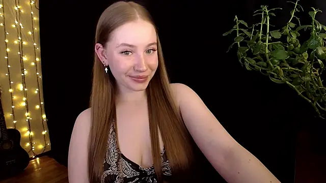 Snapshot of SindiWatsoon chatting on 10-09-25, 11:41 SindiWatsoon online show from 10-09-25, 11:41