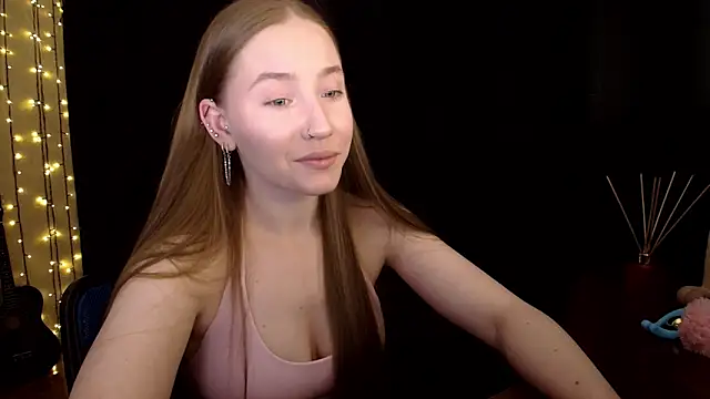 SindiWatsoon online show from 04-15-26, 03:19