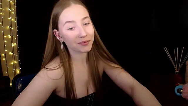 Snapshot of SindiWatsoon chatting on 04-29-26, 01:37 SindiWatsoon online show from 04-29-26, 01:37