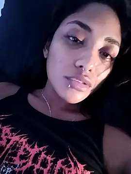 Snapshot of VictoireFeller chatting on 12-20-25, 05:47 VictoireFeller online show from 12-20-25, 05:47