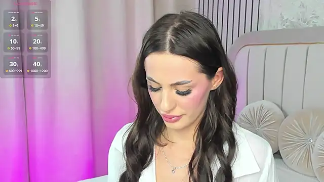 Snapshot of Jelisse_Jones chatting on 01-17-25, 03:43 Jelisse Jones online show from 01-17-25, 03:43