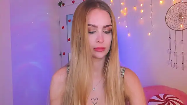 Kamila icee online show from 02-28-25, 08:07