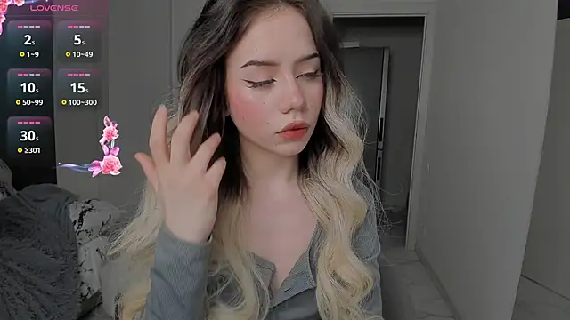 KellyBarton online show from 12-08-24, 08:04