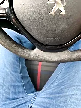 onbifeet online show from 10-21-25, 01:34