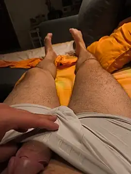 Snapshot of onbifeet chatting on 07-11-26, 09:49 onbifeet online show from 07-11-26, 09:49
